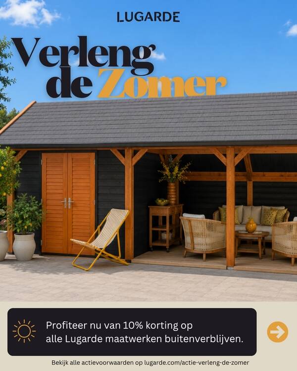 Lugarde maatwerk met donkere wanden, dubbele deuren en overdekte zitplek bij Lek Tuinmaterialen in Ter Aar