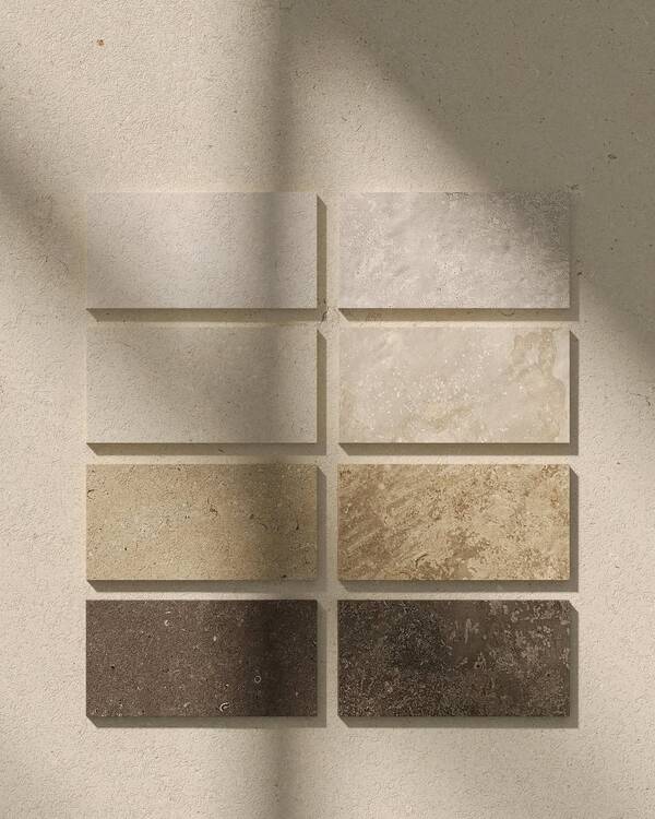 Pierre Vive tegels als acht rechthoekige stalen in crème, beige en bruin bij Kronos Ceramiche