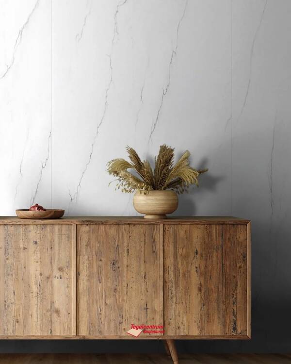 Rustgevende marmerlook wandtegels voor elk interieur
