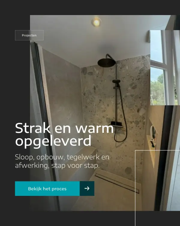 Douche met rustige beige tegels, een steenpatroon op de achterwand, donkere douchekraan en langwerpige afvoer.