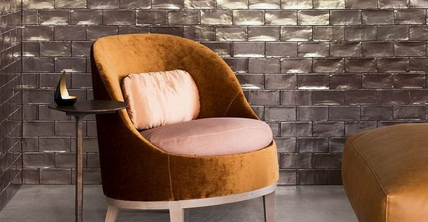 Tegels in de aandacht