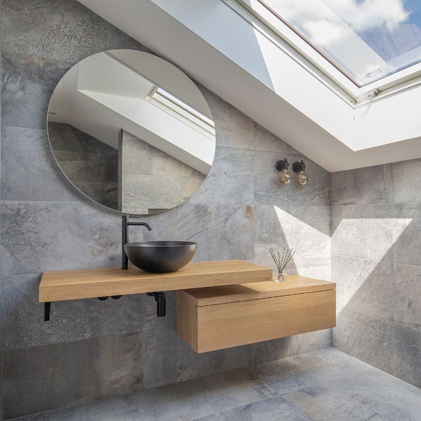 Laat je inspireren door de prachtige badkamerontwerpen van Hans Preyde ✨